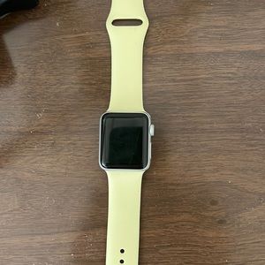 apple watch series 3 works perfect but has a tiny scratch on the front